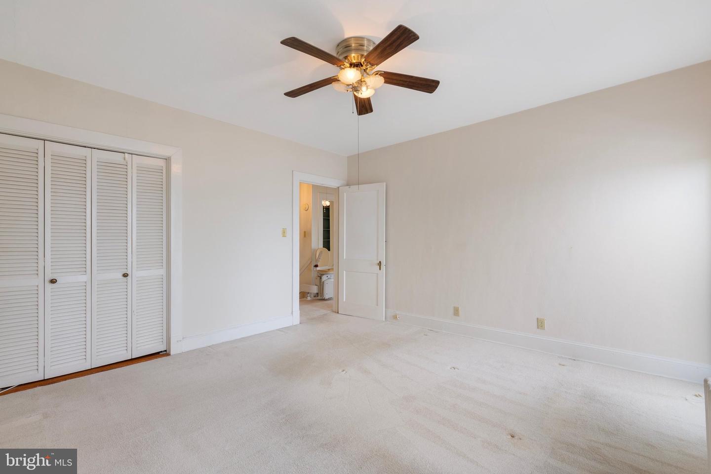 378 Magothy Rd Property Photo 50