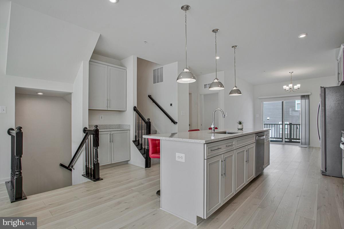 7714 Dignity Way Property Photo 4