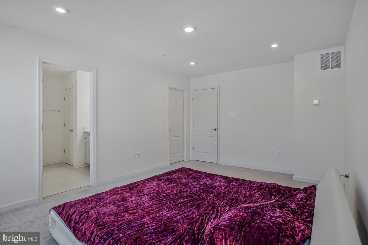 7714 Dignity Way Property Photo 23