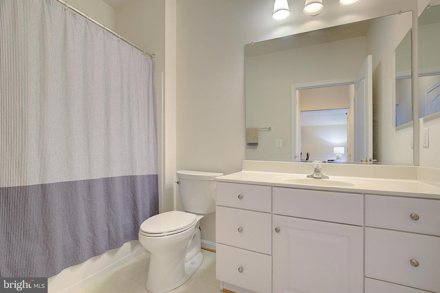 8600 Roaming Ridge Way #404 Property Photo 12
