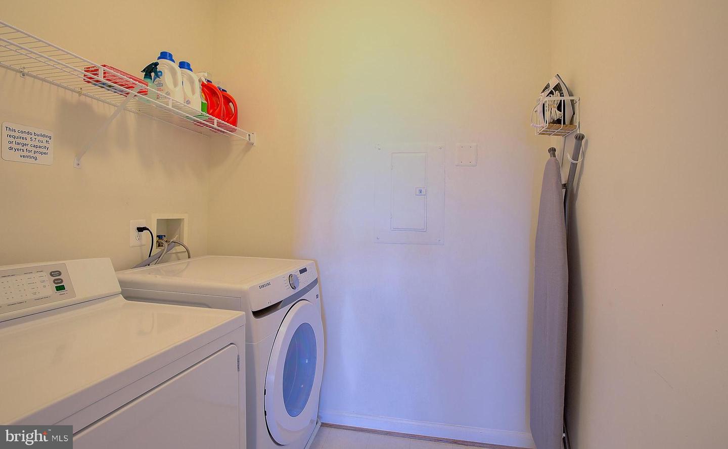 8600 Roaming Ridge Way #404 Property Photo 13