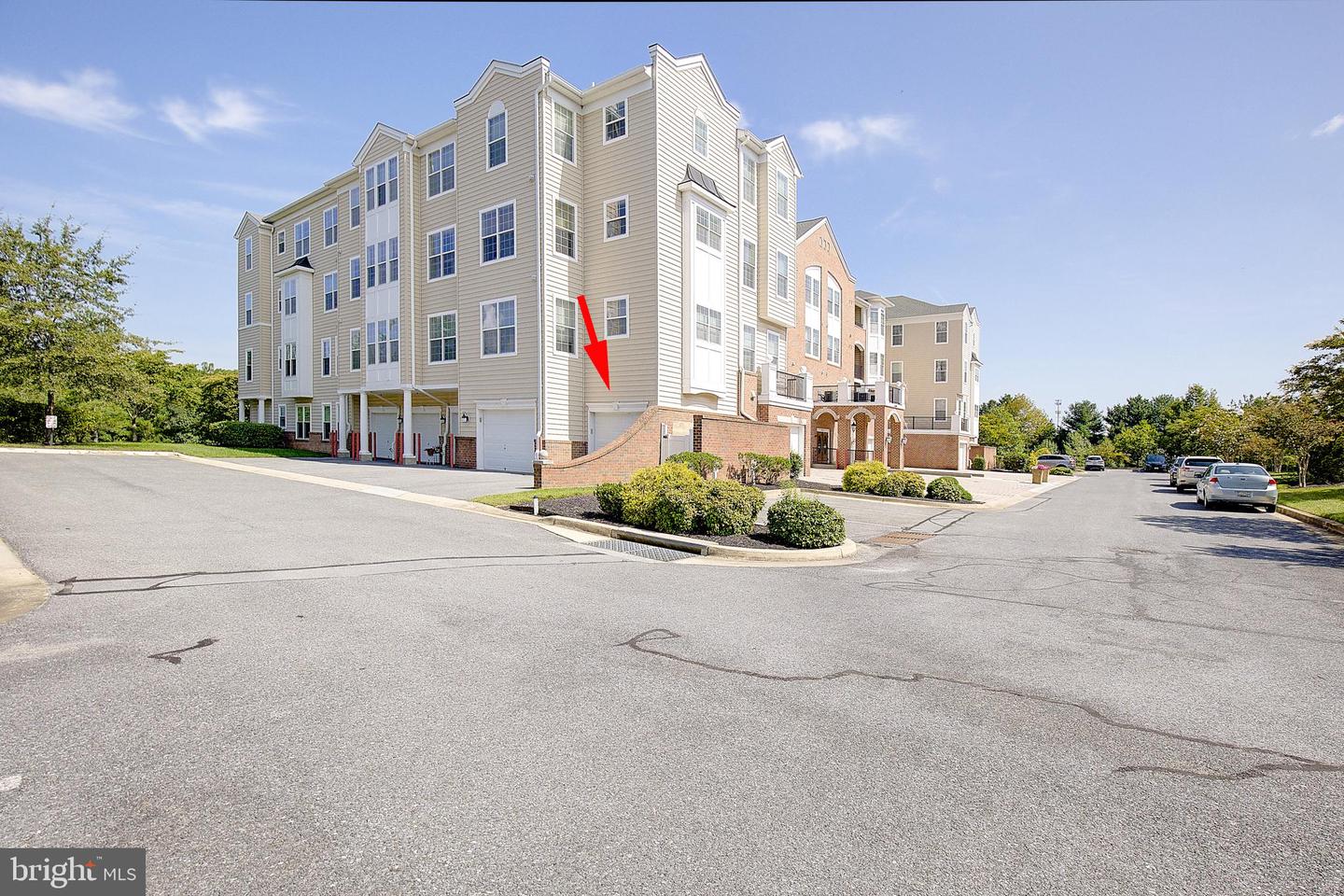 8600 Roaming Ridge Way #404 Property Photo 17
