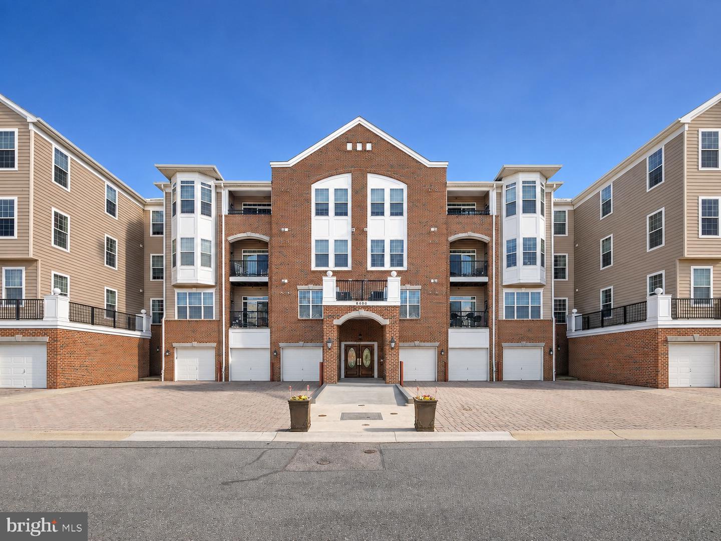 8600 Roaming Ridge Way #404 Property Photo 30