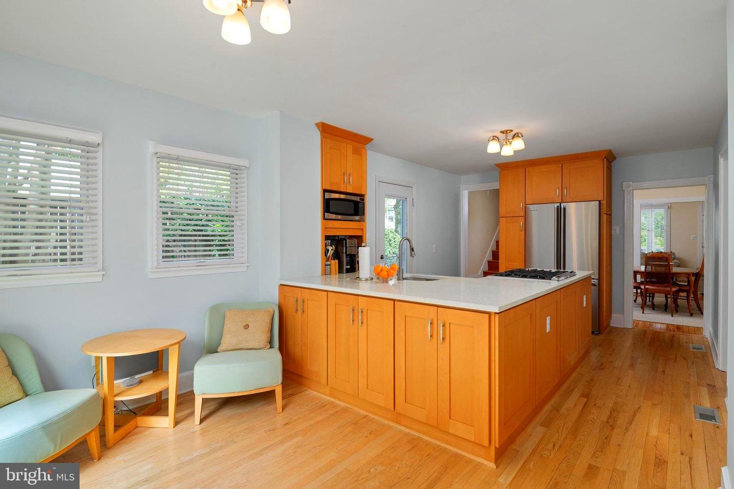 412 Third St Property Photo 10