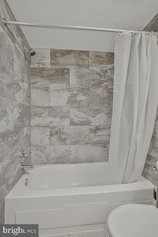 15 Silverwood Cir #6 Property Photo 7