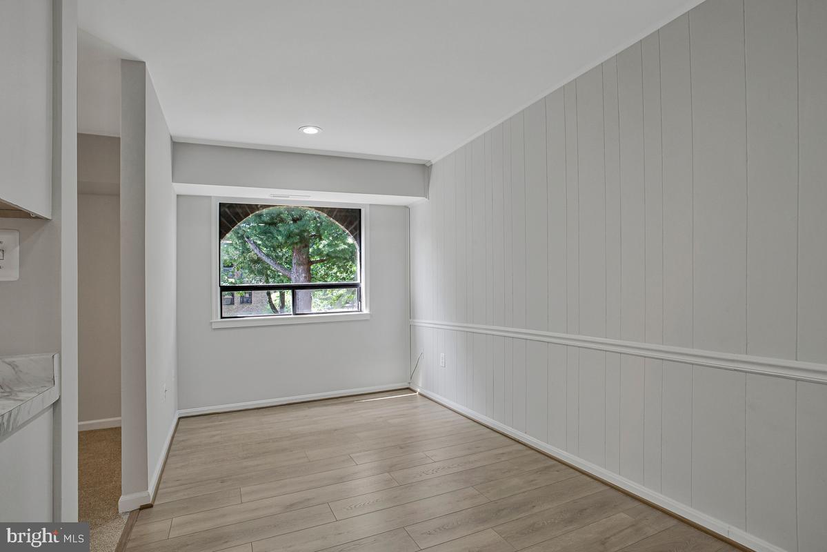15 Silverwood Cir #6 Property Photo 16