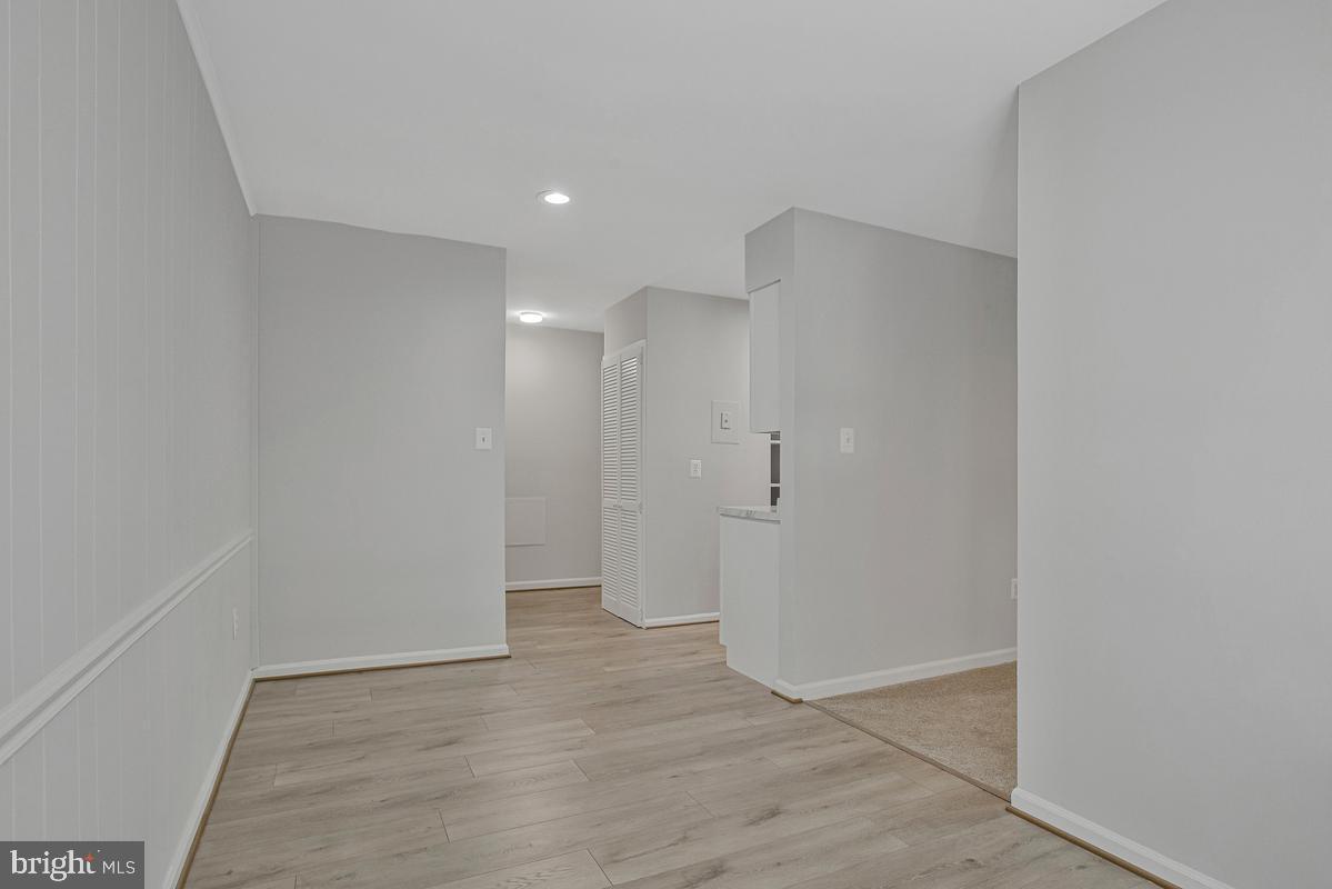 15 Silverwood Cir #6 Property Photo 17