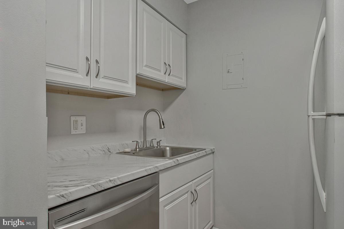 15 Silverwood Cir #6 Property Photo 21