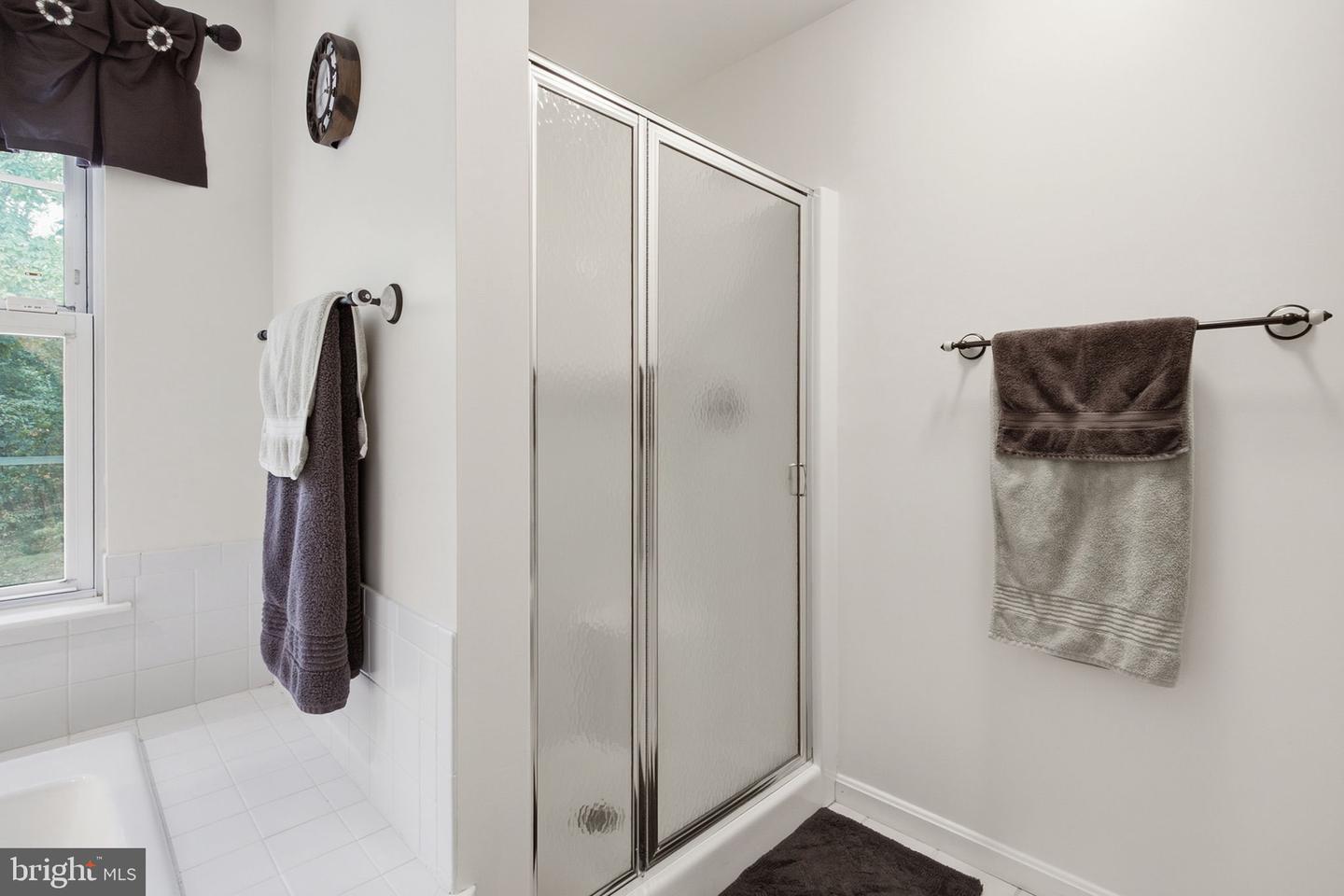 6203 Groveland Rd Property Photo 32