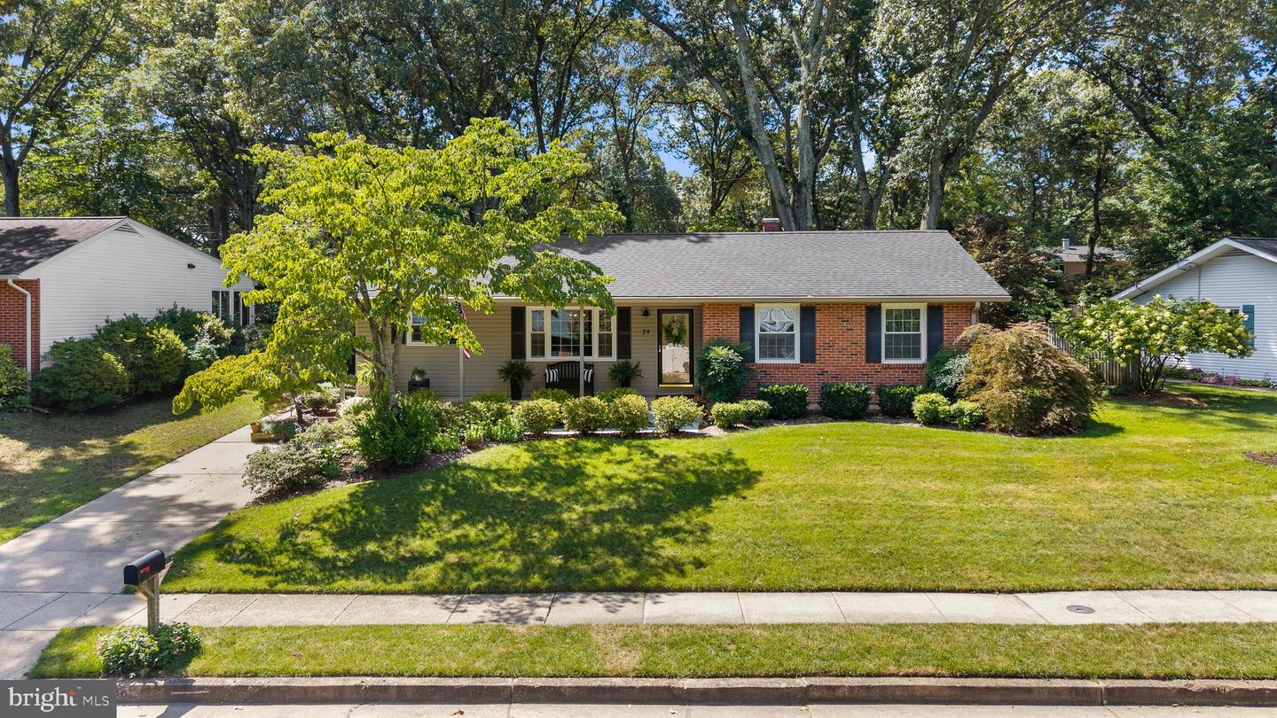 29 SEVERNDALE RD