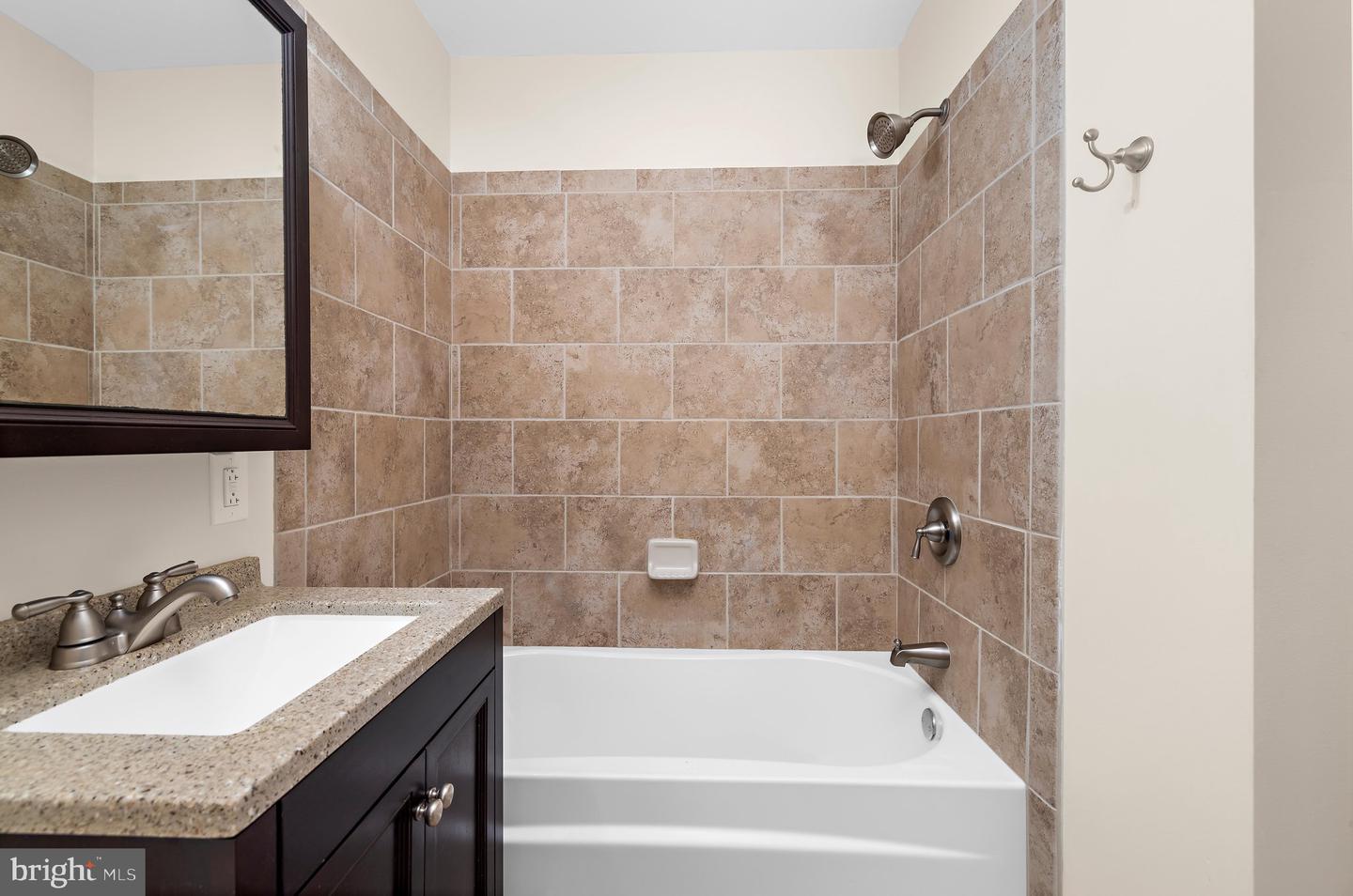 577 Brock Bridge Rd Property Photo 17