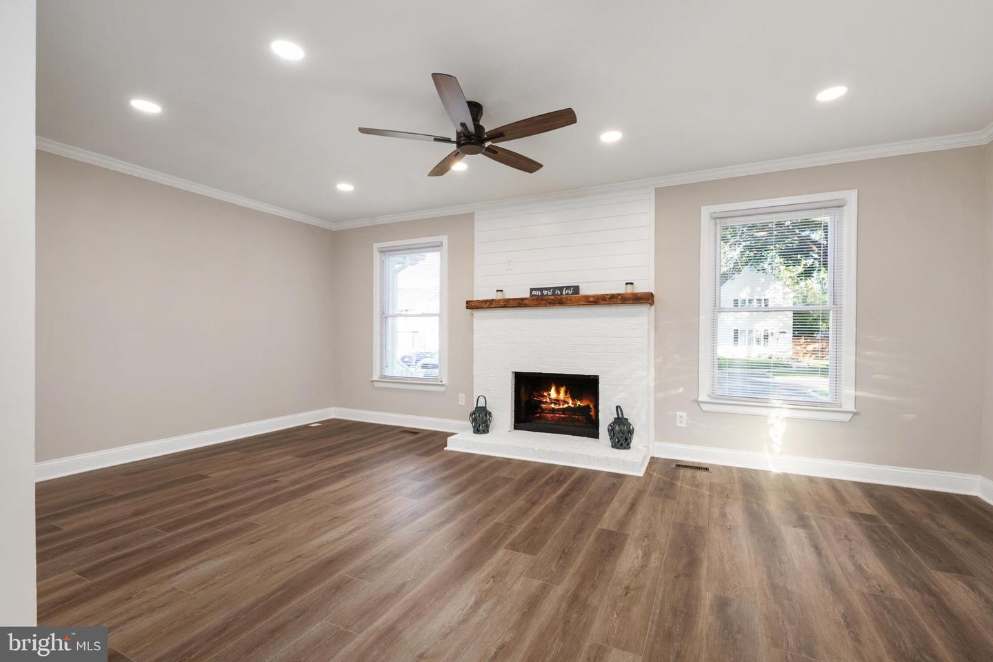 7651 Beth Noelle Ct Property Photo 5