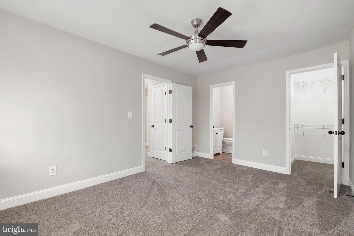 7651 Beth Noelle Ct Property Photo 27