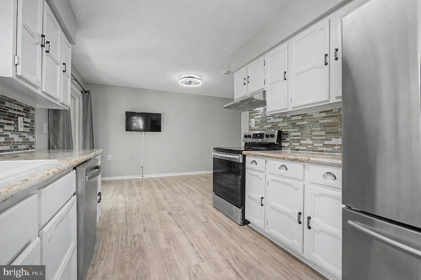 2615 Point Lookout Cv Property Photo 4
