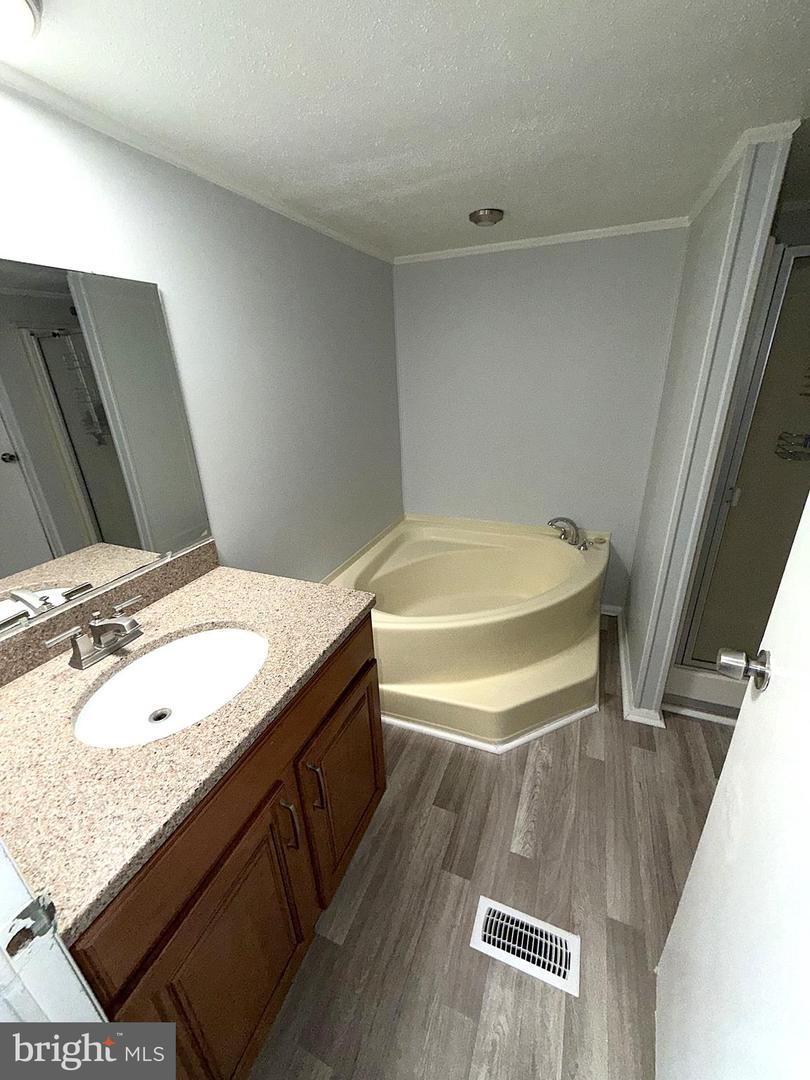 481 Keith Rd Property Photo 16