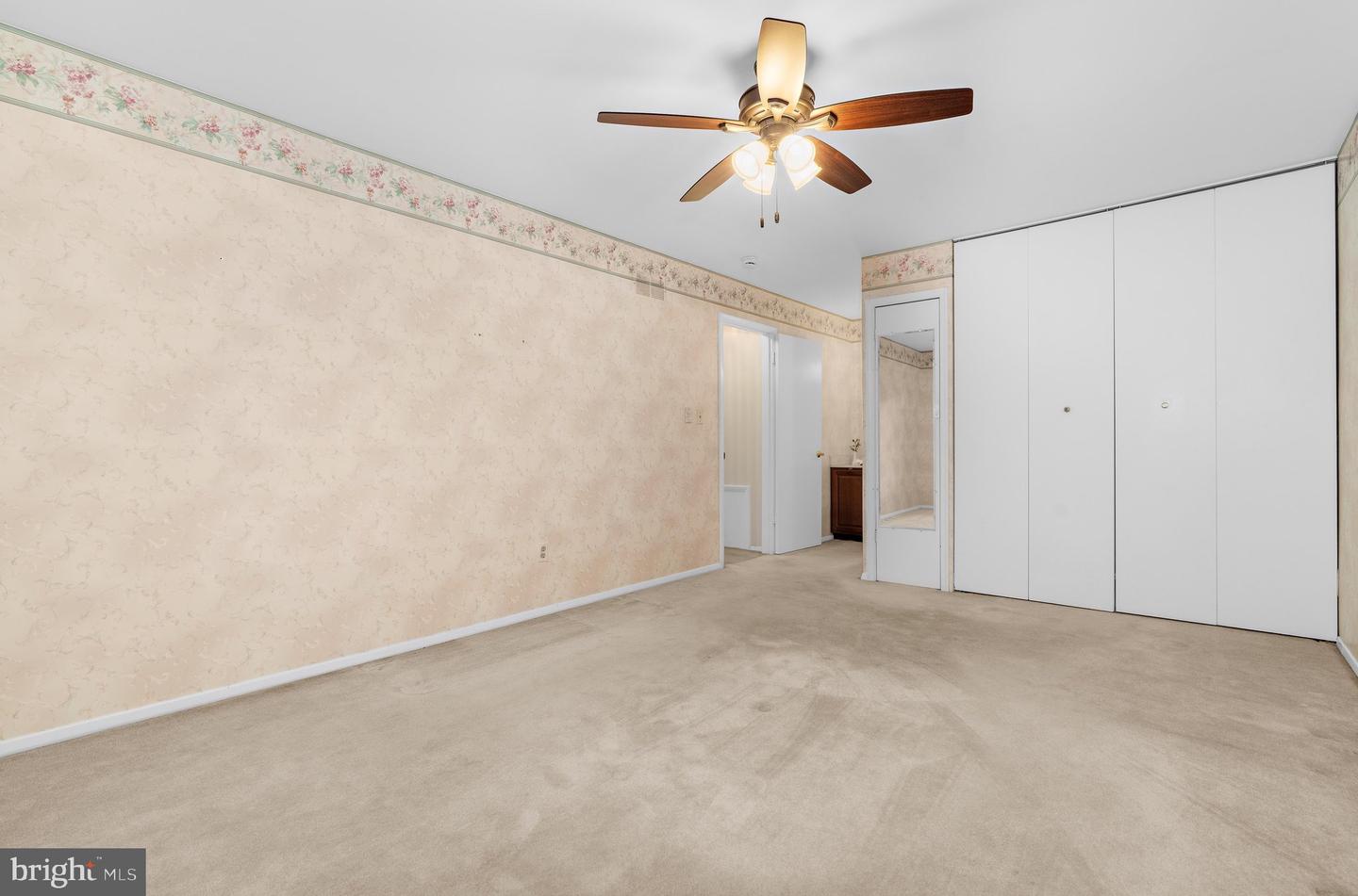 668 White Swan Dr Property Photo 29