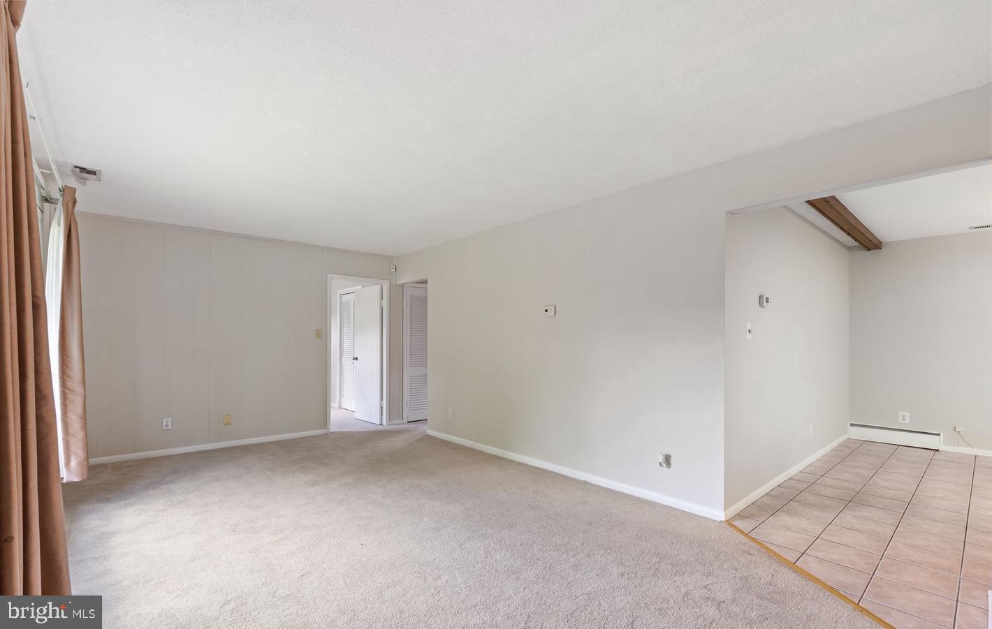 8005 Woodholme Cir Property Photo 4