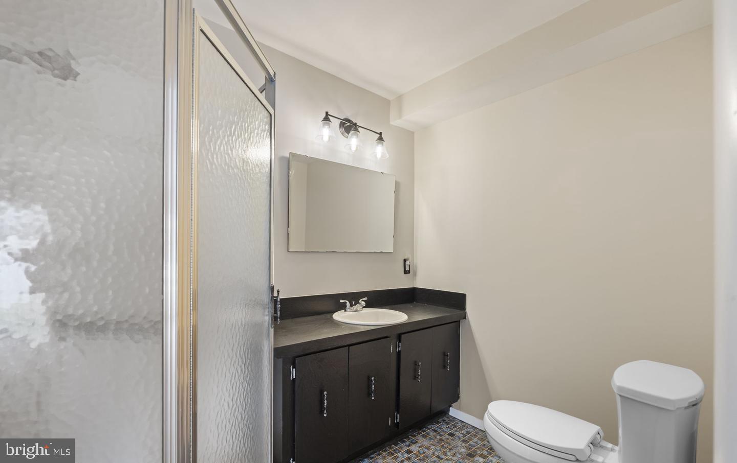 8005 Woodholme Cir Property Photo 14