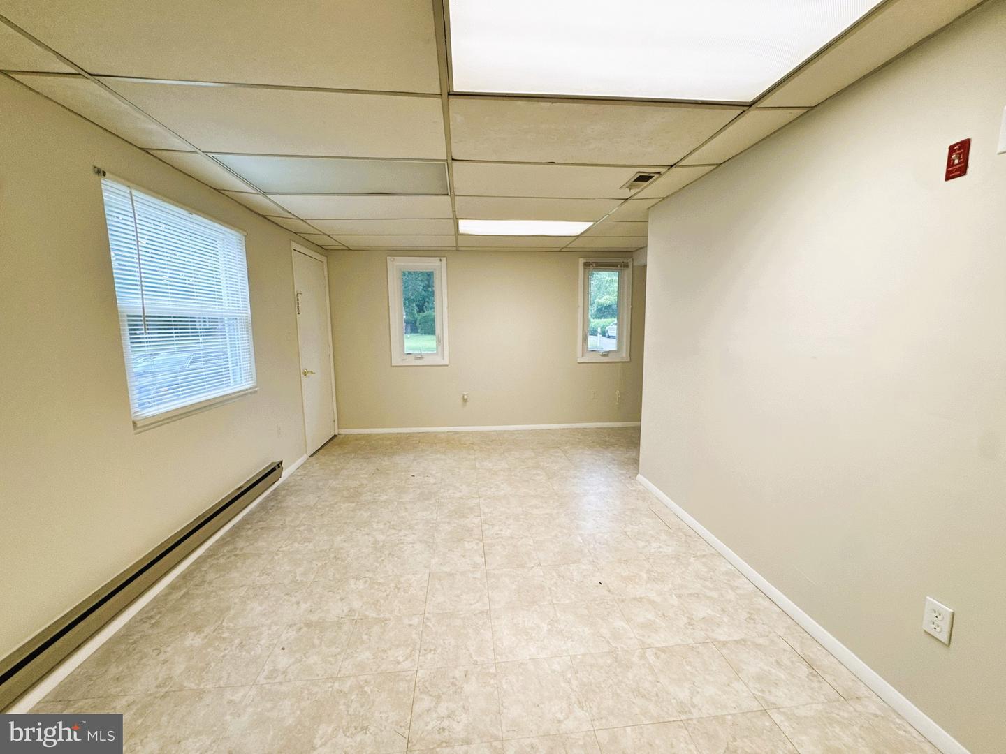 8005 Woodholme Cir Property Photo 16