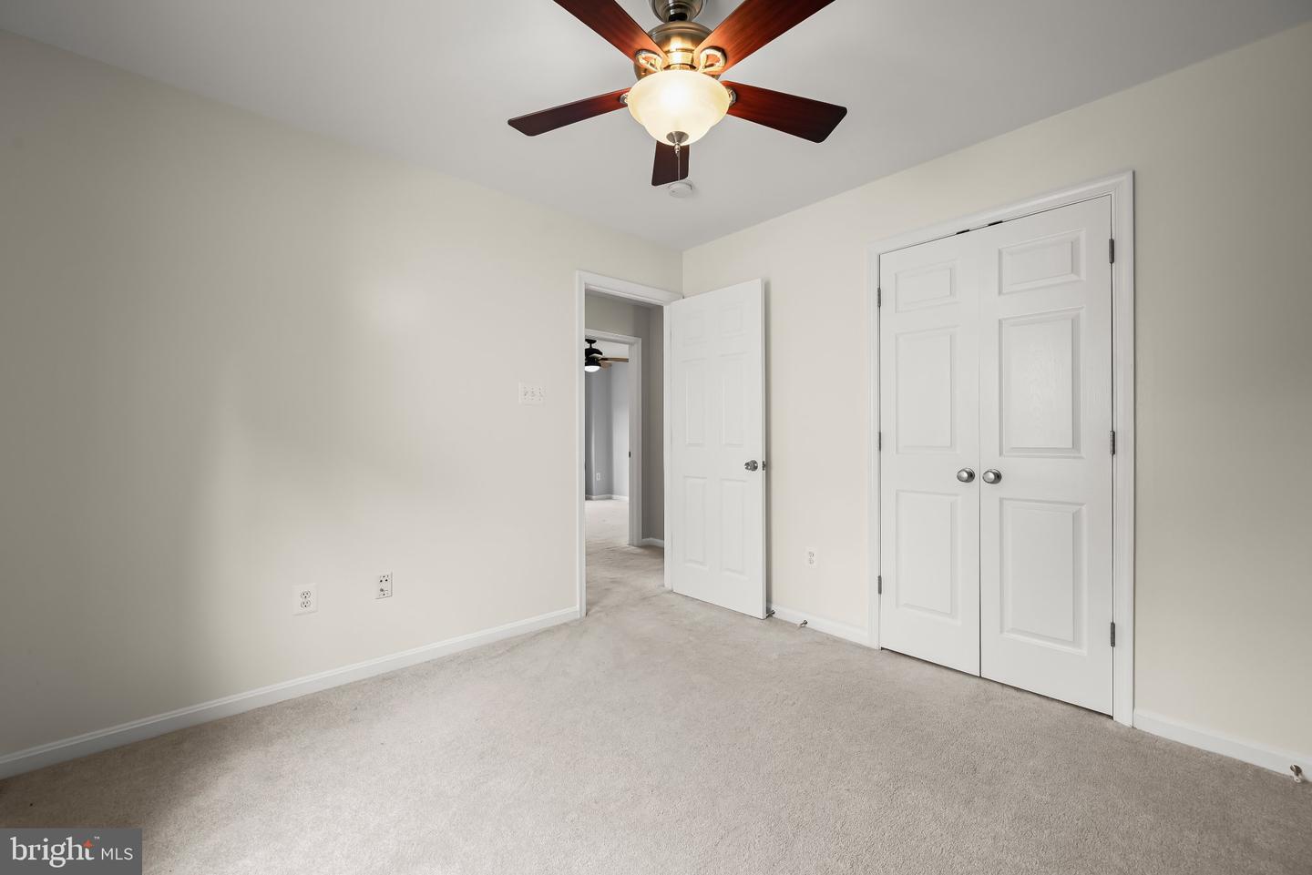 8025 Flora Ln Property Photo 25