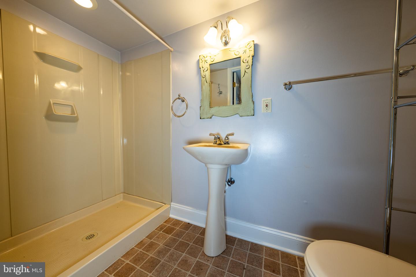26 Kempton Rd Property Photo 24
