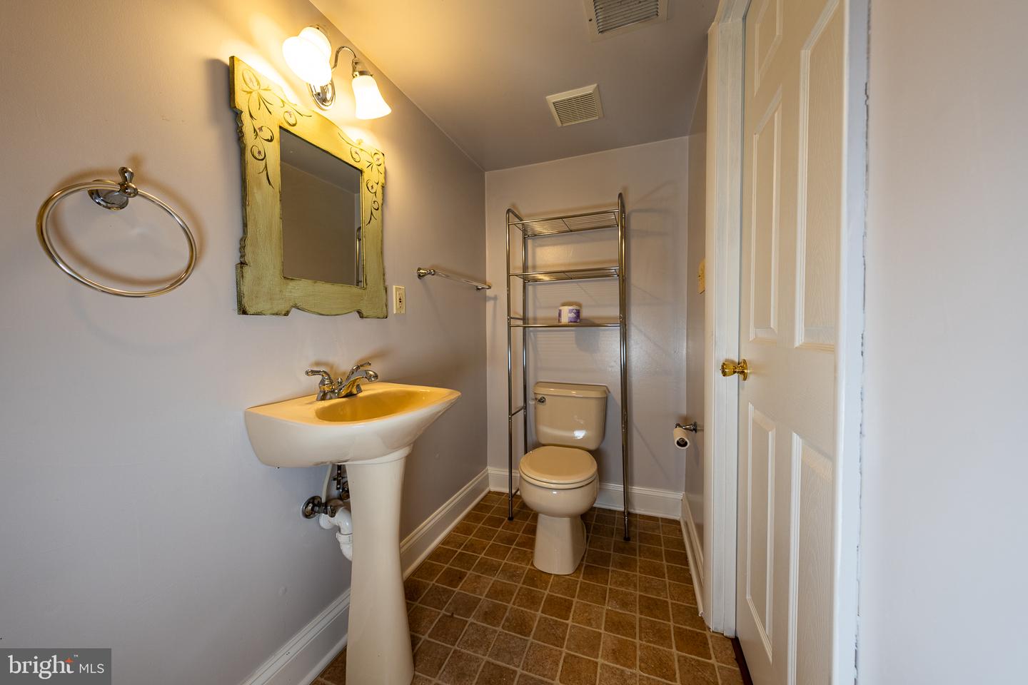26 Kempton Rd Property Photo 25