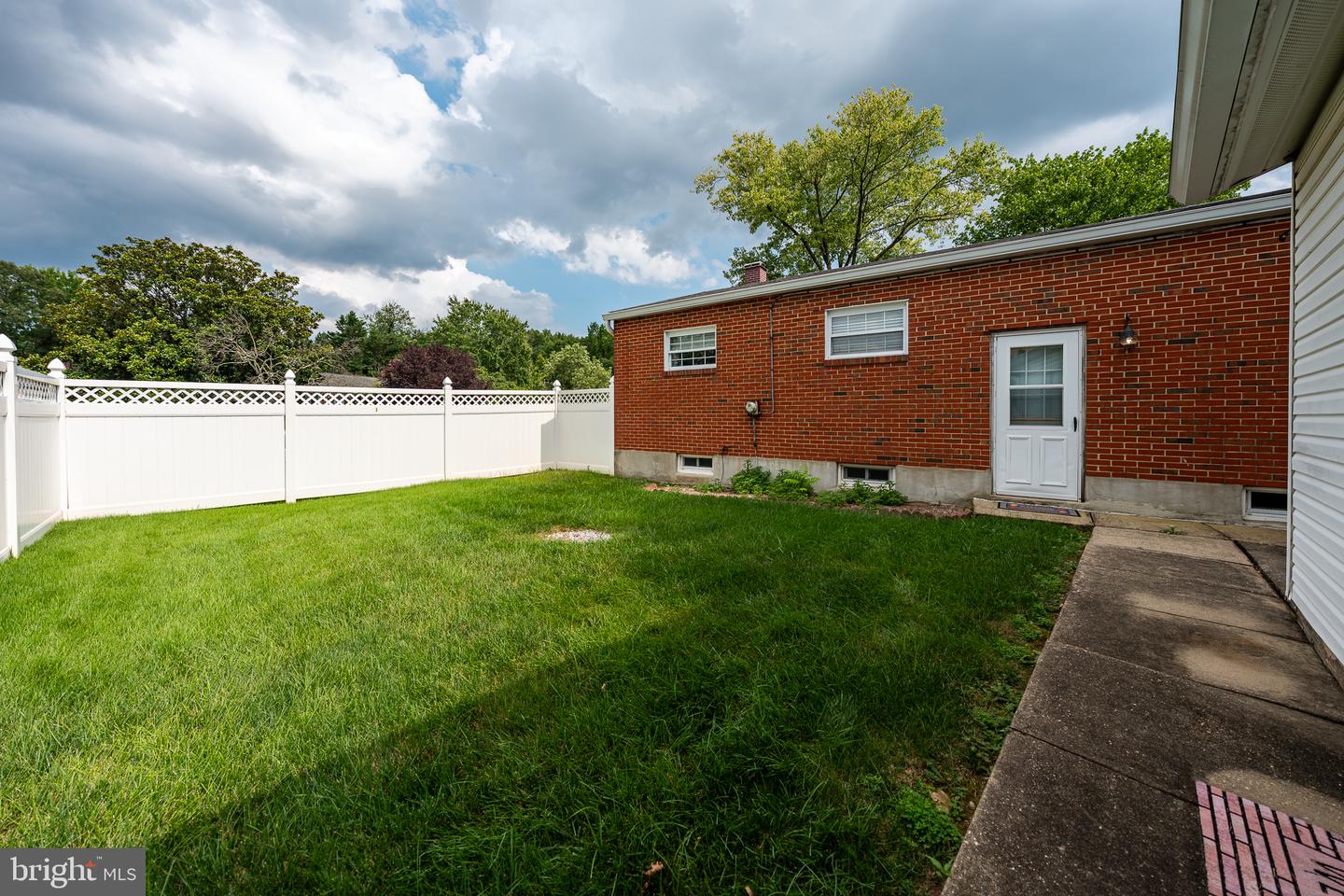 26 Kempton Rd Property Photo 28