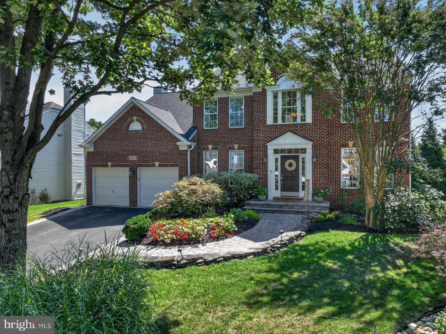 2407 Lawndale Ct Property Photo 1