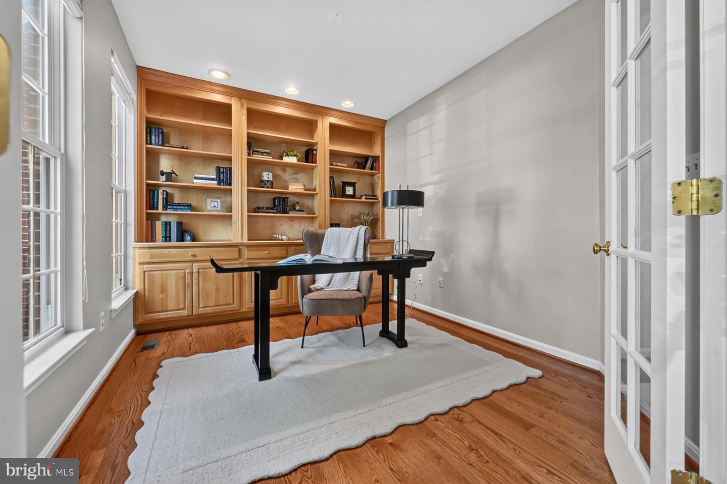 2407 Lawndale Ct Property Photo 10