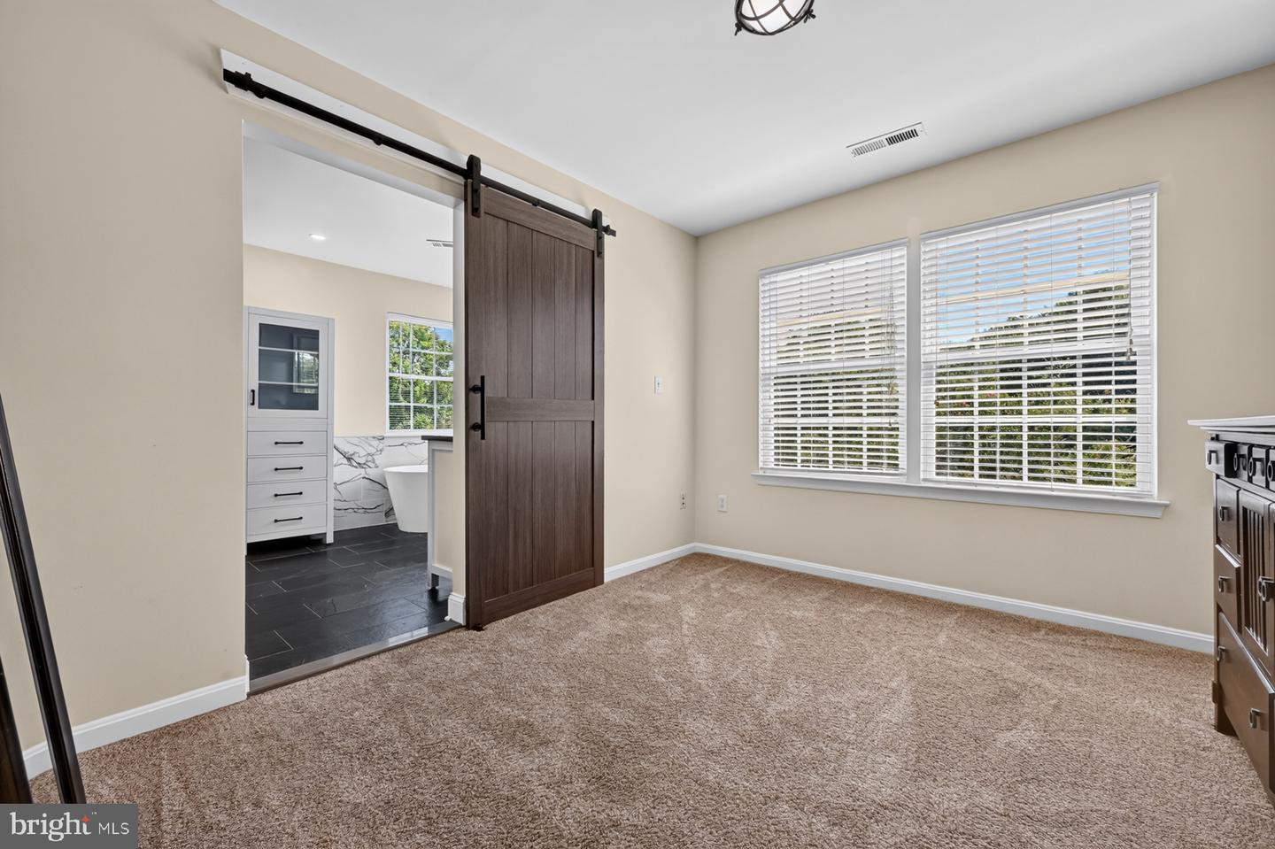 2407 Lawndale Ct Property Photo 37