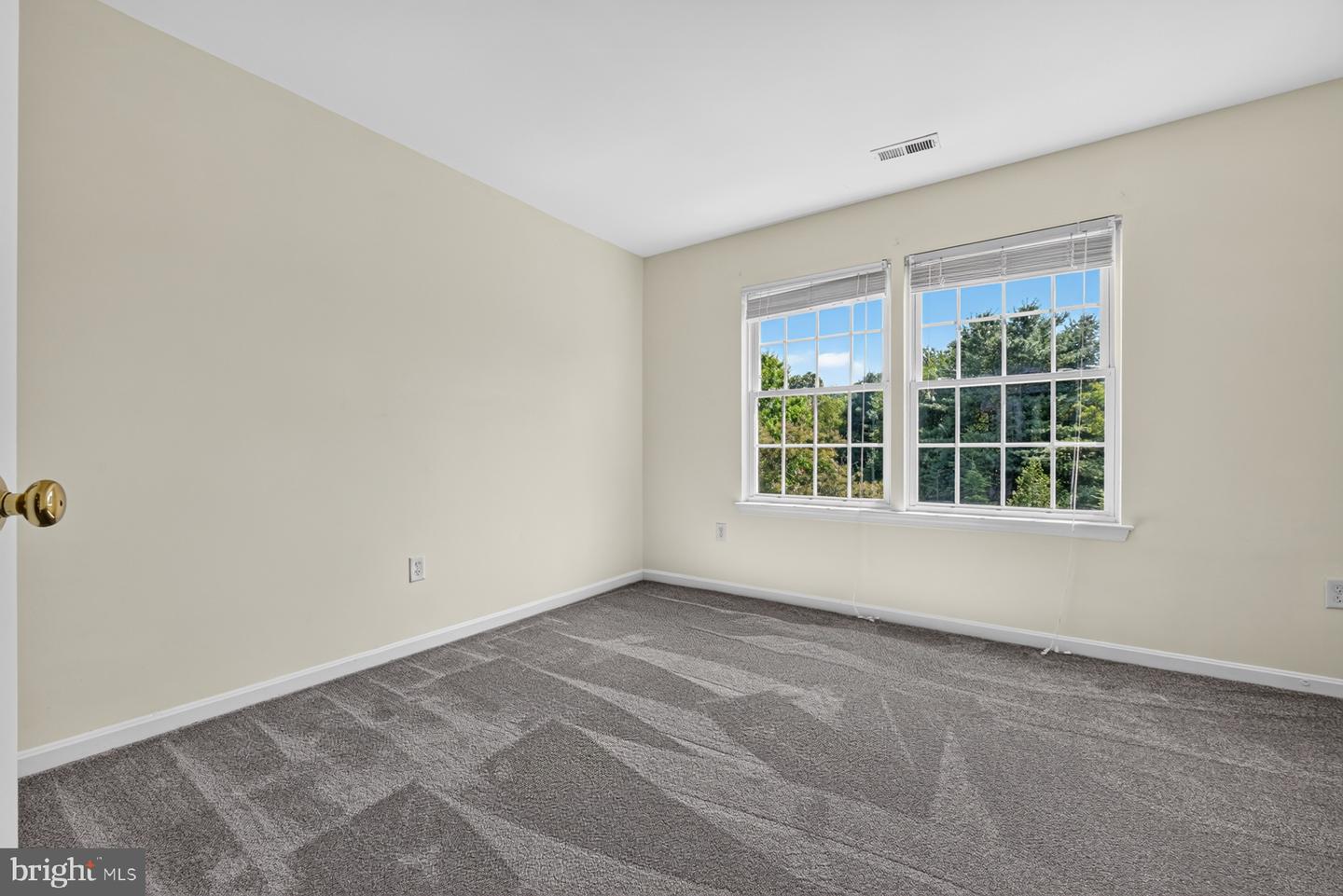 2407 Lawndale Ct Property Photo 50