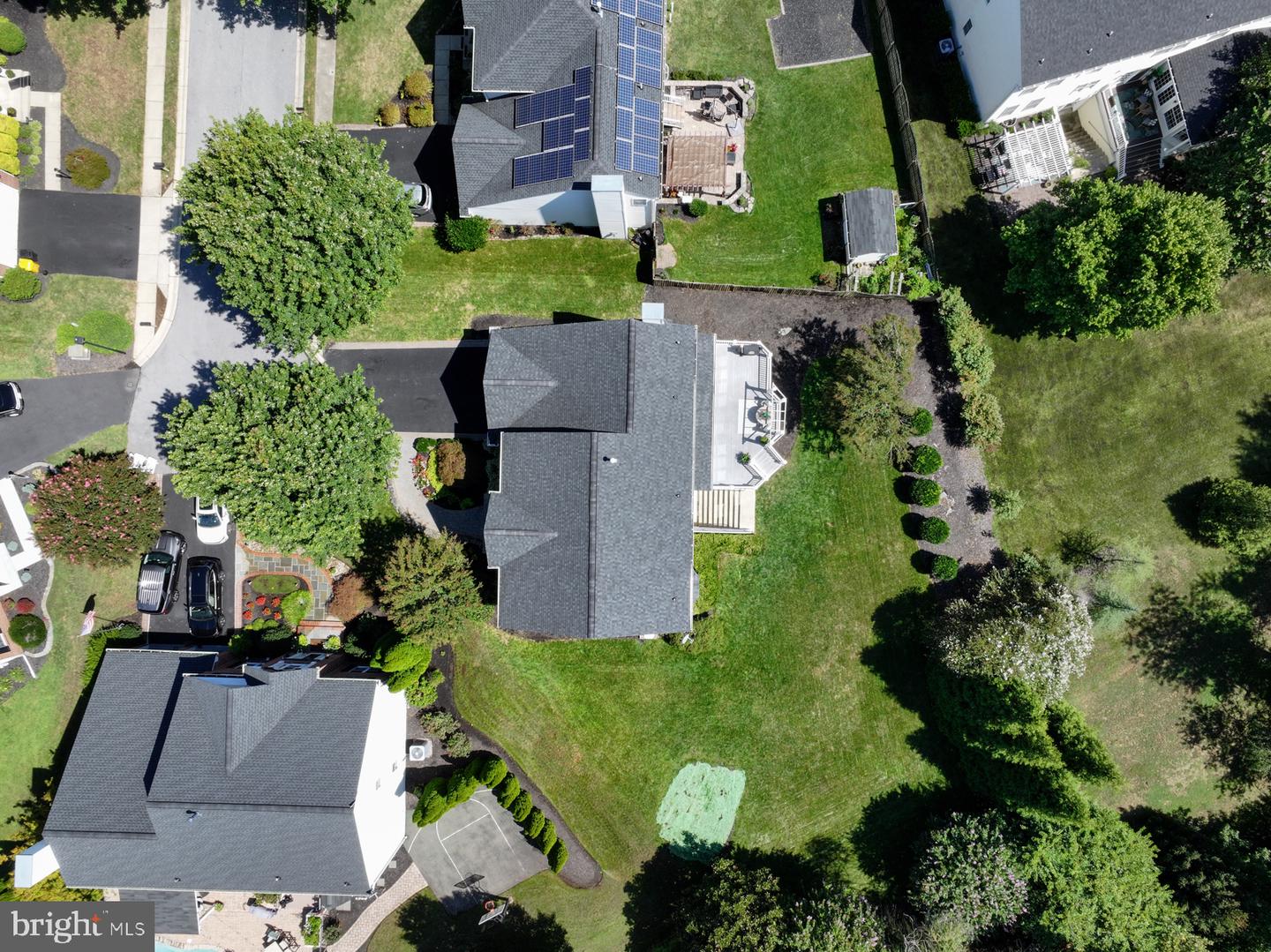 2407 Lawndale Ct Property Photo 63
