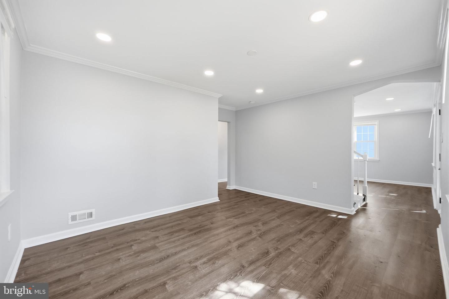 176 Carroll Rd Property Photo 3