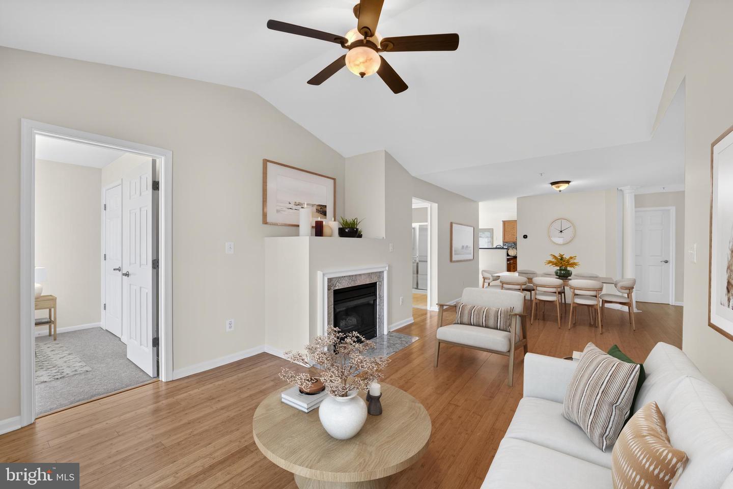 2161 Scotts Crossing Ct #302 Property Photo 9