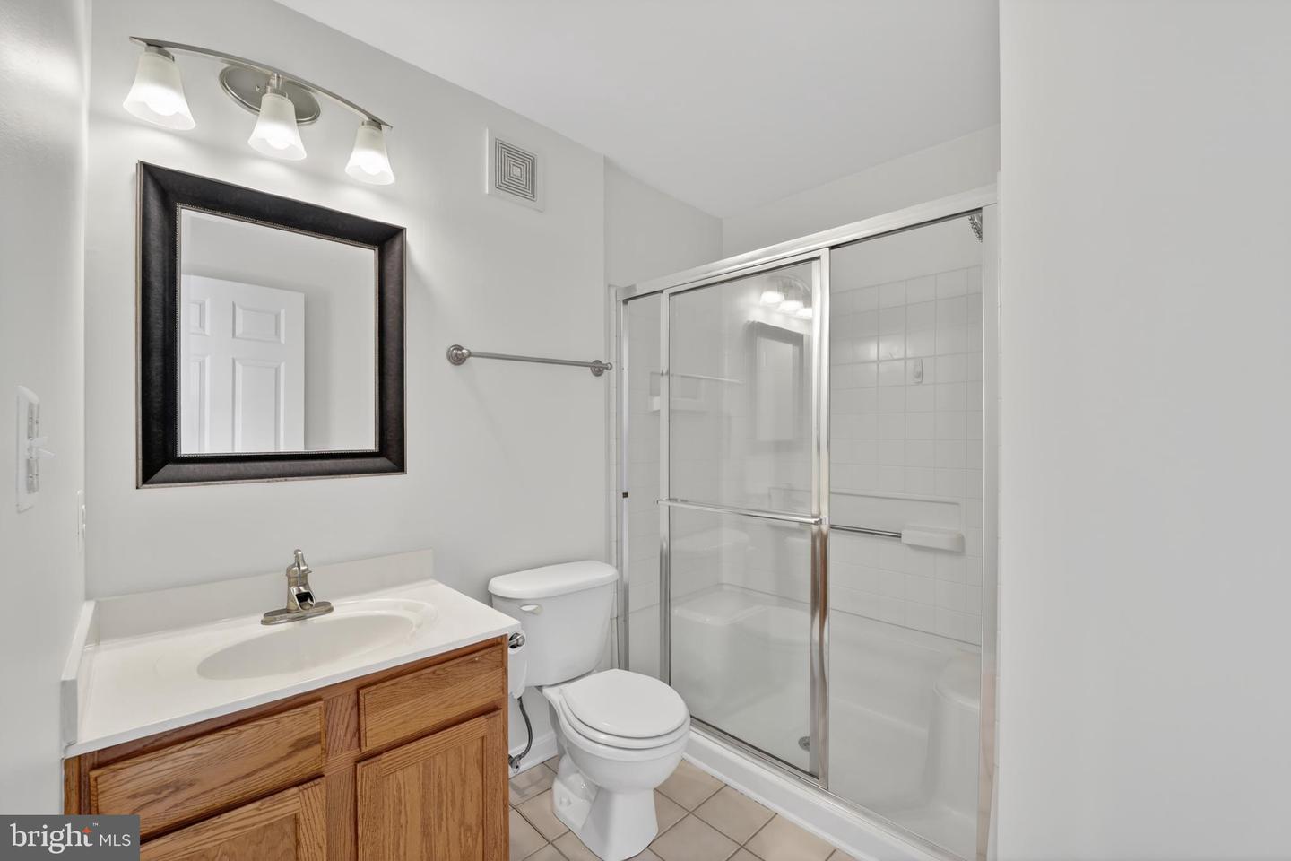 2161 Scotts Crossing Ct #302 Property Photo 20