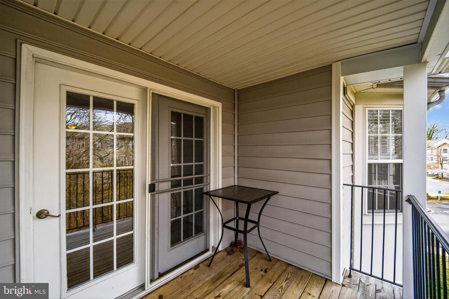 2161 Scotts Crossing Ct #302 Property Photo 22