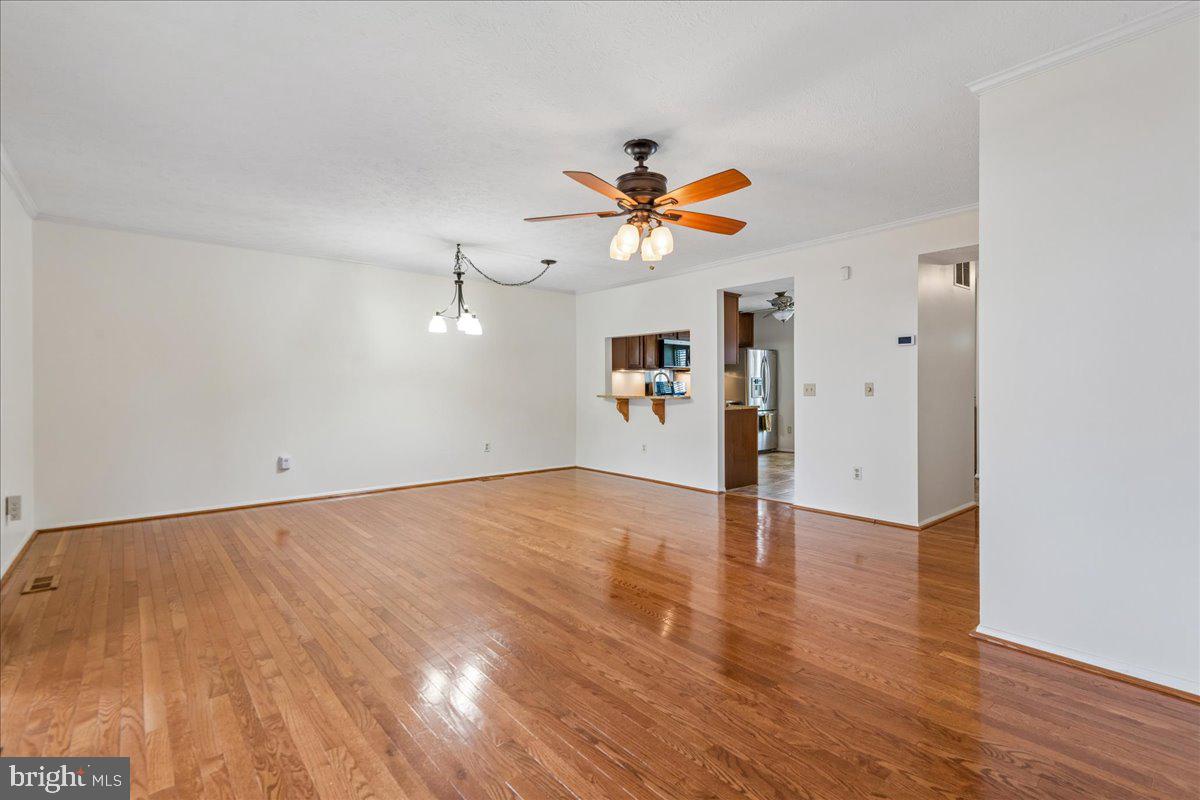 7907 Leeds Dr Property Photo 13