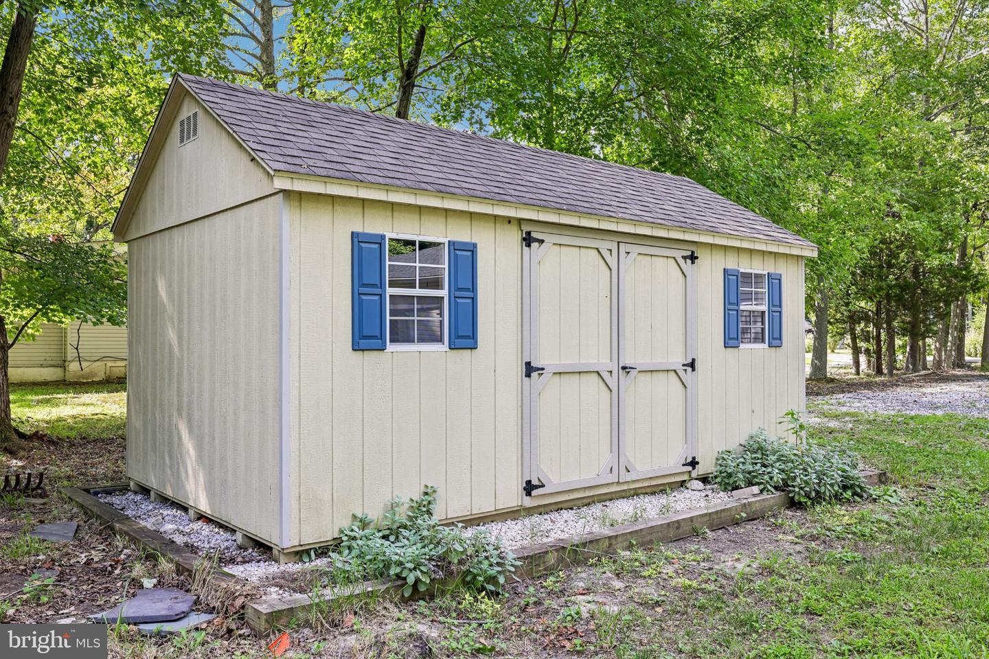 1437 Cedarhurst Rd Property Photo 40