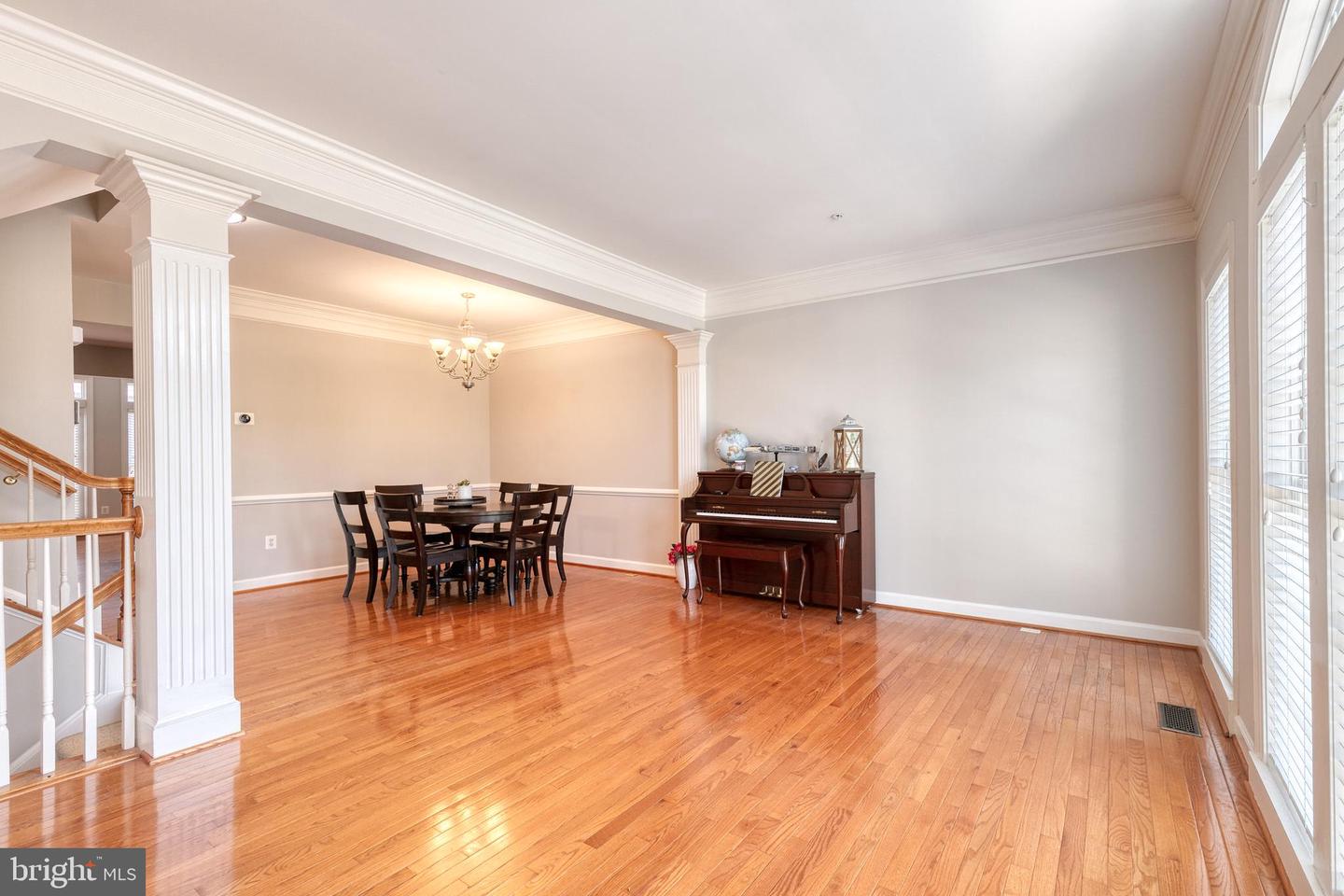 1564 Penzance Way Property Photo 6