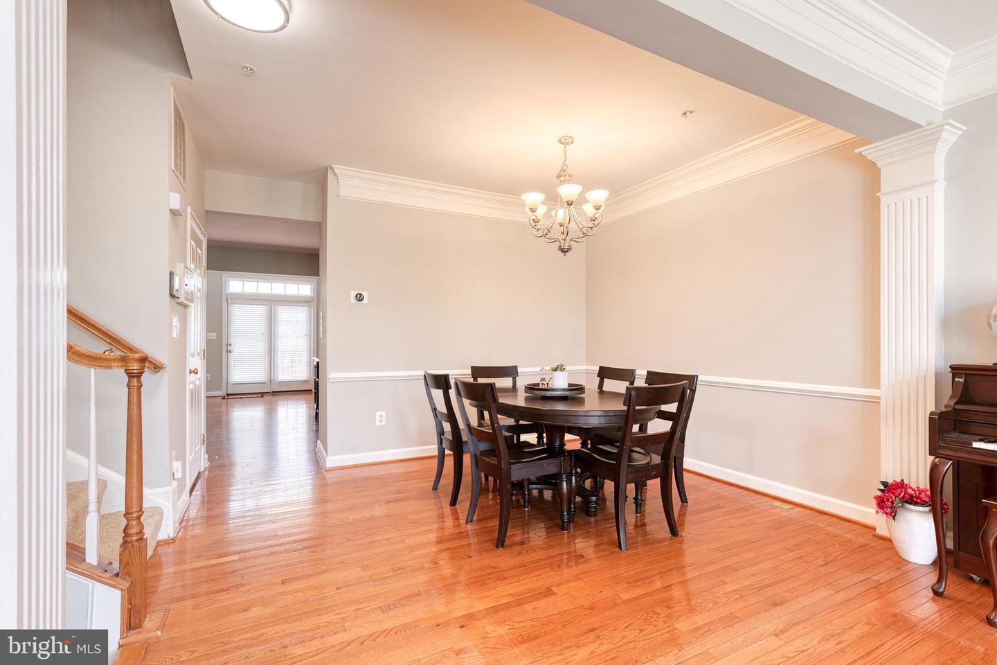 1564 Penzance Way Property Photo 7