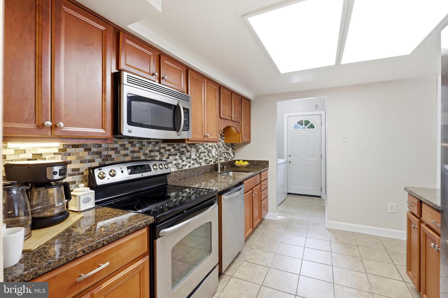 1667 Walleye Dr Property Photo 12