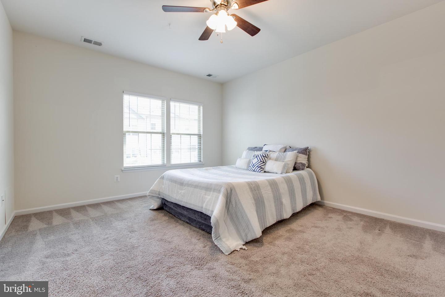 2623 Richmond Way Property Photo 20
