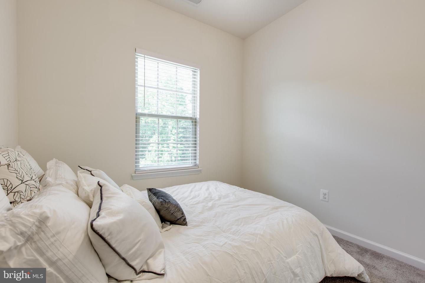 2623 Richmond Way Property Photo 27