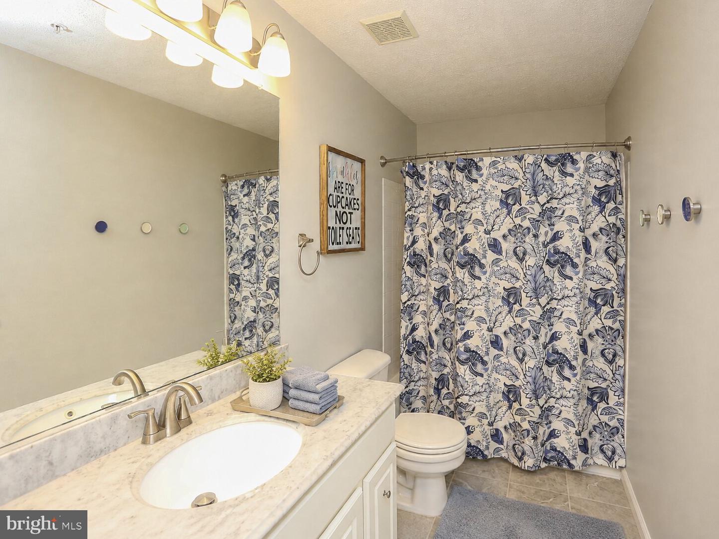 6602 Fable Ct Property Photo 16