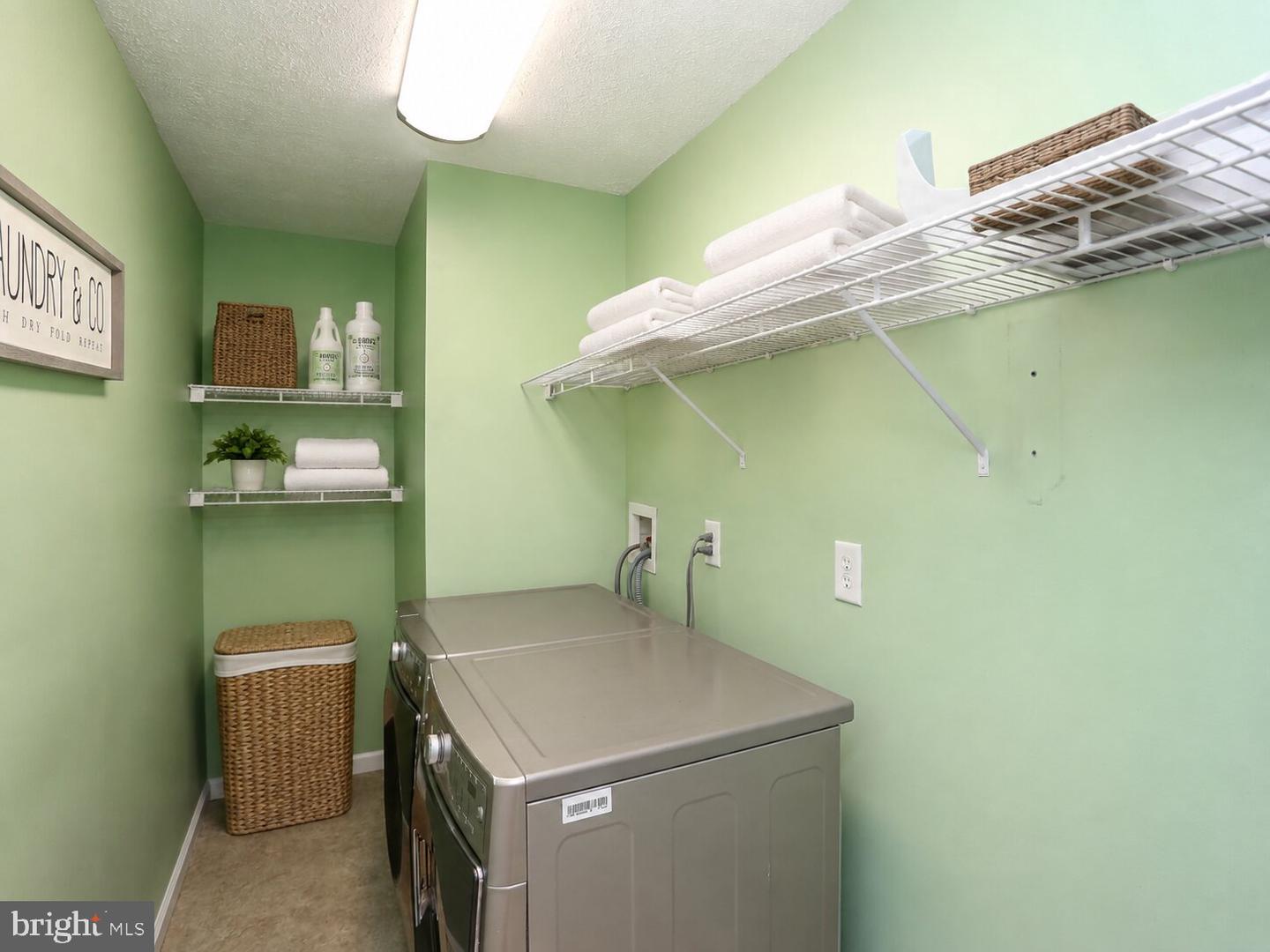 6602 Fable Ct Property Photo 17