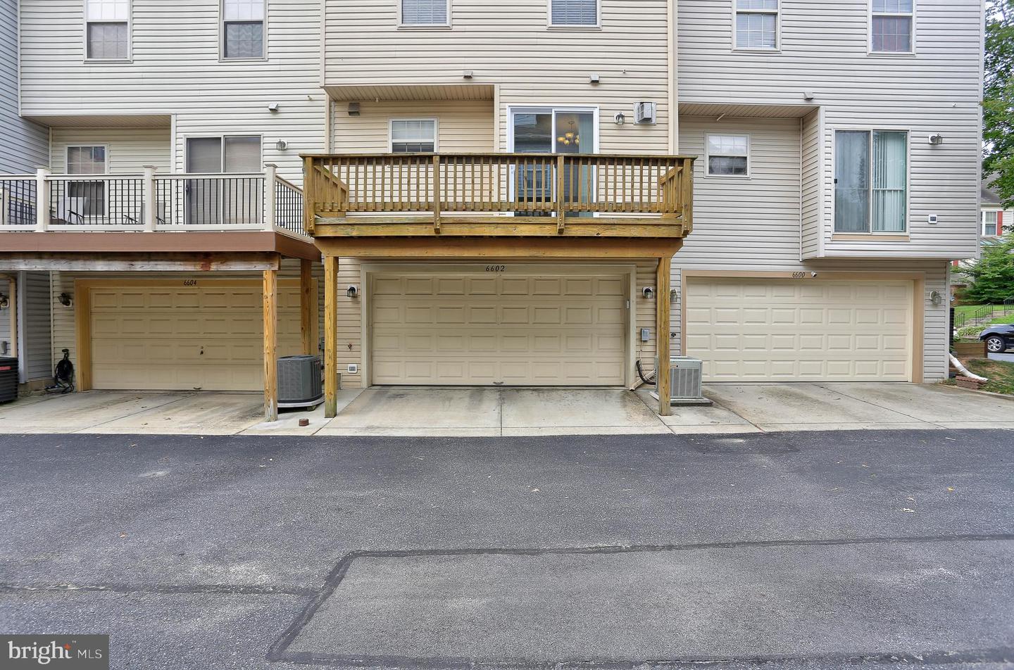 6602 Fable Ct Property Photo 27