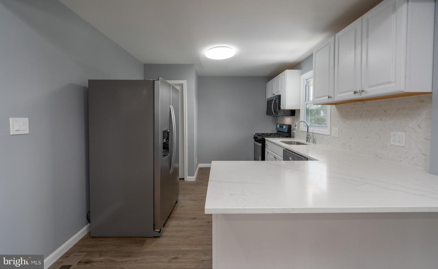 1101 Broadview Blvd N Property Photo 10