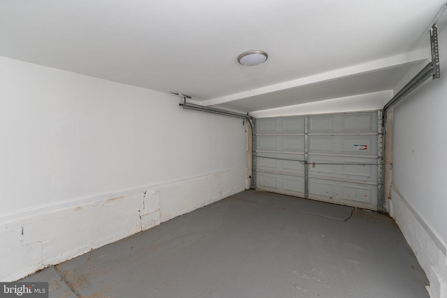 1101 Broadview Blvd N Property Photo 30