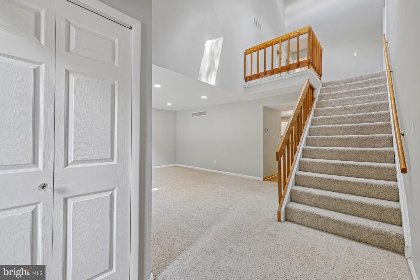 285 Michener Ct E Property Photo 10