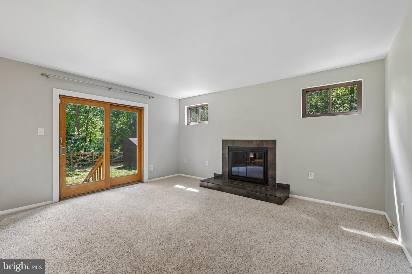 285 Michener Ct E Property Photo 16